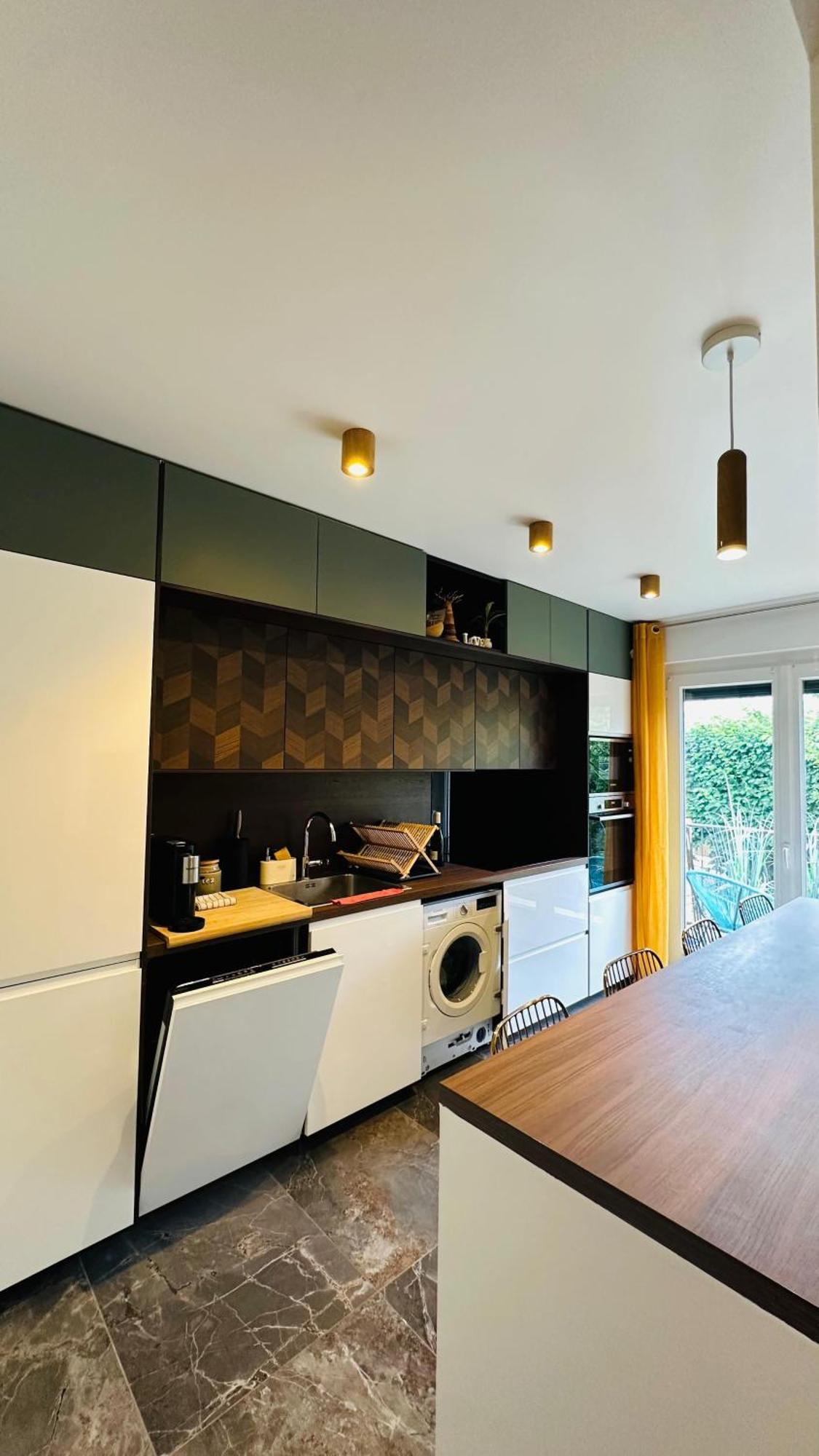 Apartment An Exceptional Apartment, 20 Min Paris, 10 Min Orly Airport, 30 Min Disney, 25 Min Versailles, Parking Free